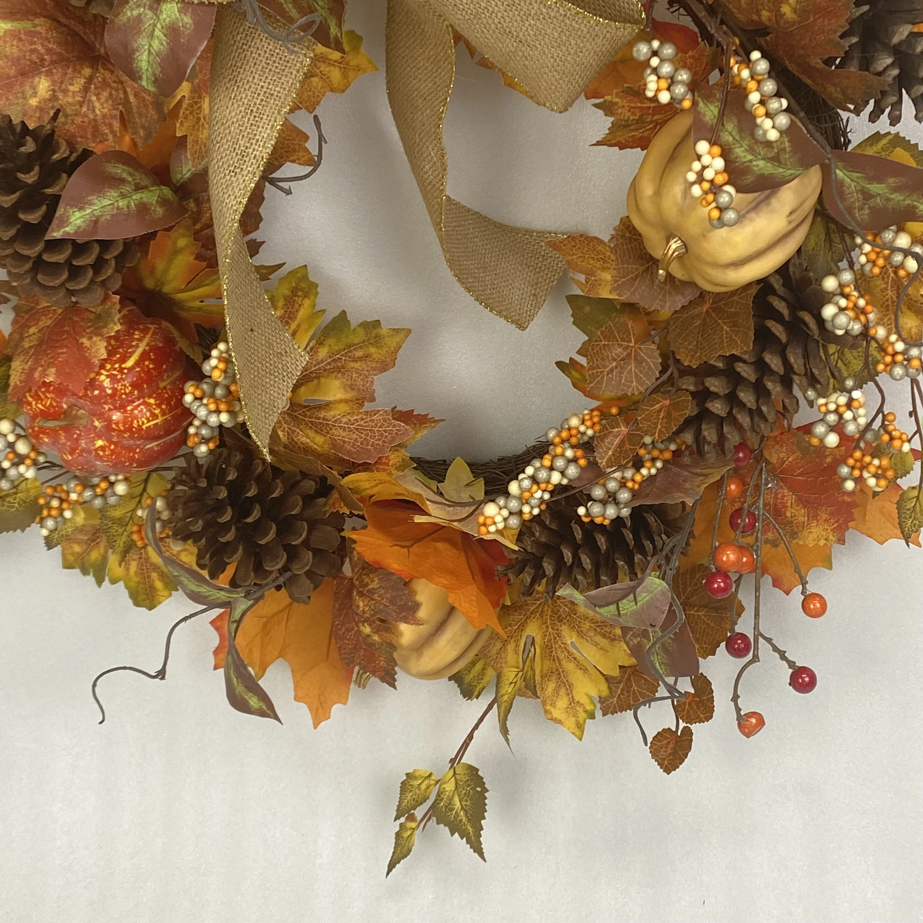 Artificial Harvest Plant Flower Wreath Yellow Maple Leaf Styrofoam Pumpkins Berry Natural Pinecone Autumn Wall Harvest Wreath