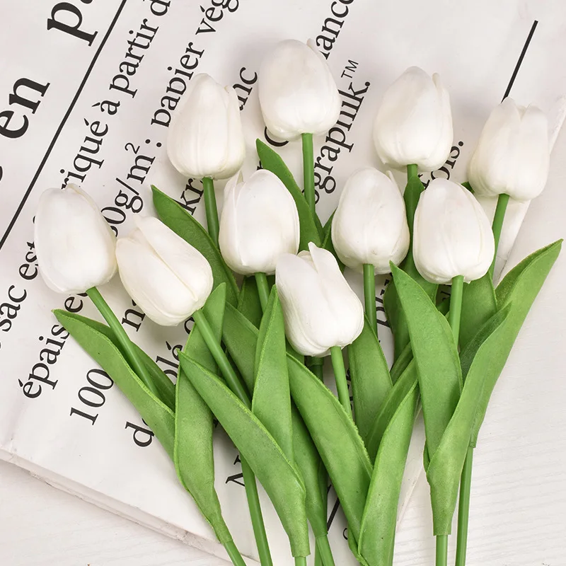 Hot Selling New Popular Wholesale Cheap Real Touch Artificial Flowers Mini Tulip Artificial Flowers For Home Decoration