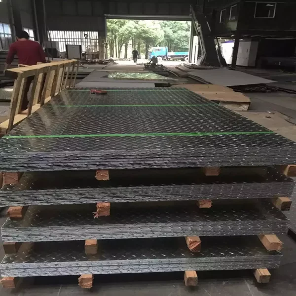 10# 65 mn Hot Rolled Checkered Embossed 4 x 8 ft 201 304 Water Ripple Decorative Water Ripple Flat Stainless Steel Sheets Price