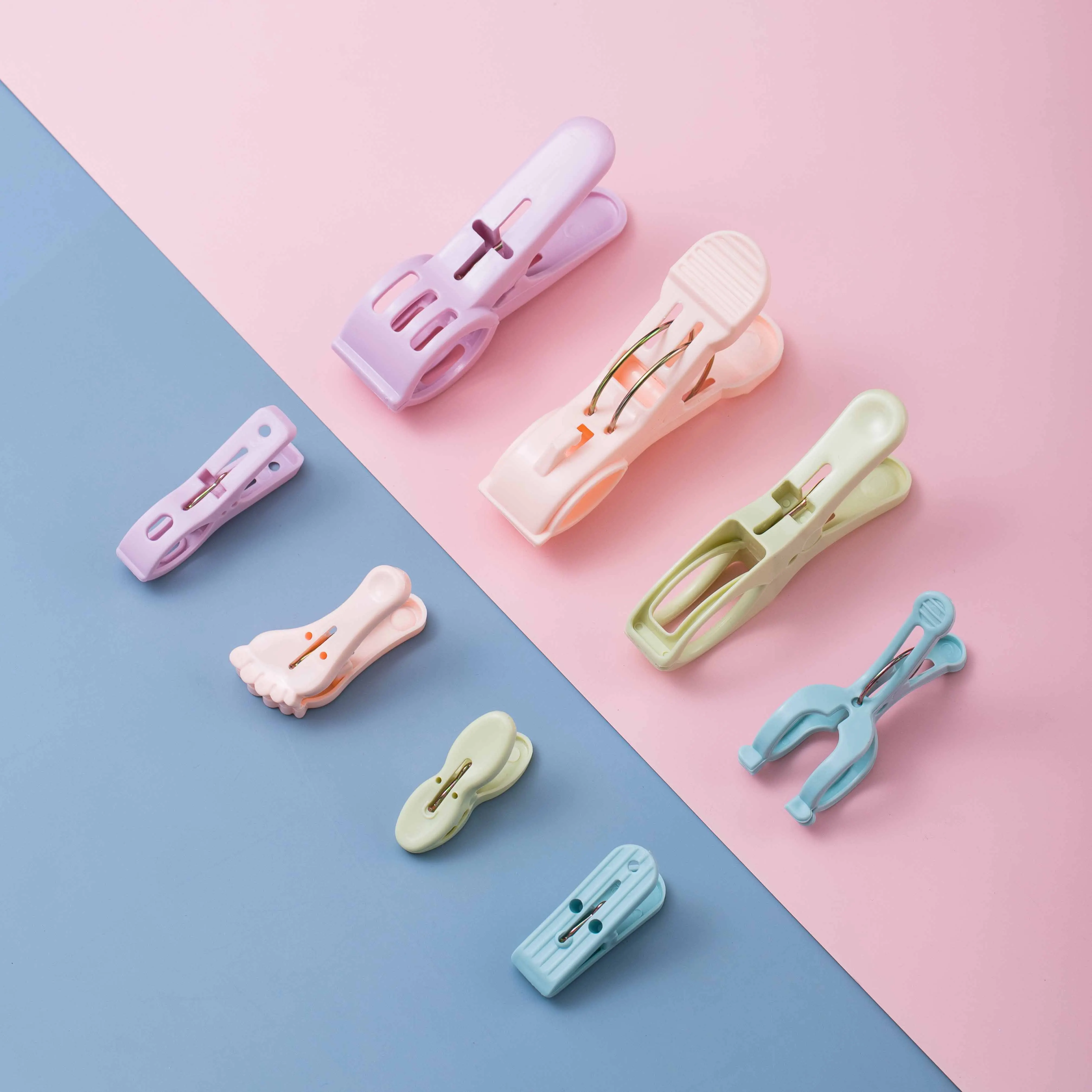 
big size spring clothes peg plastic beach towel clips clothes clips 