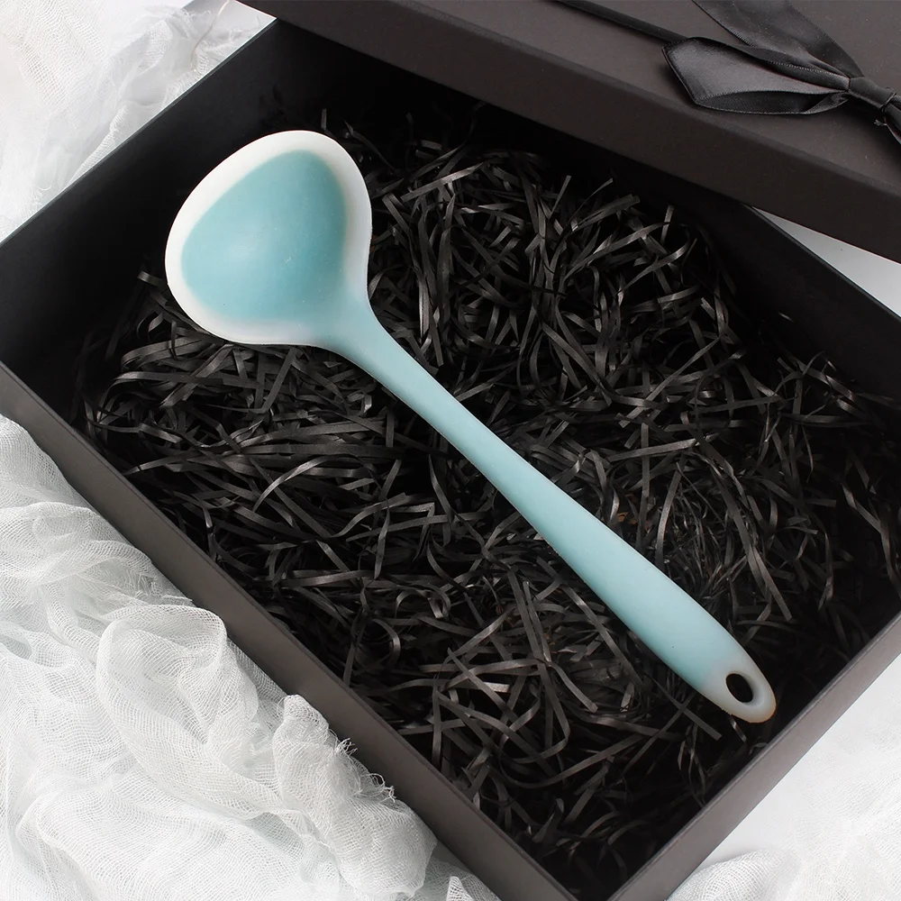 Translucent Kitchen Silicone Soup Ladle Kitchen Utensil Silicone Ladle with Nylon Core
