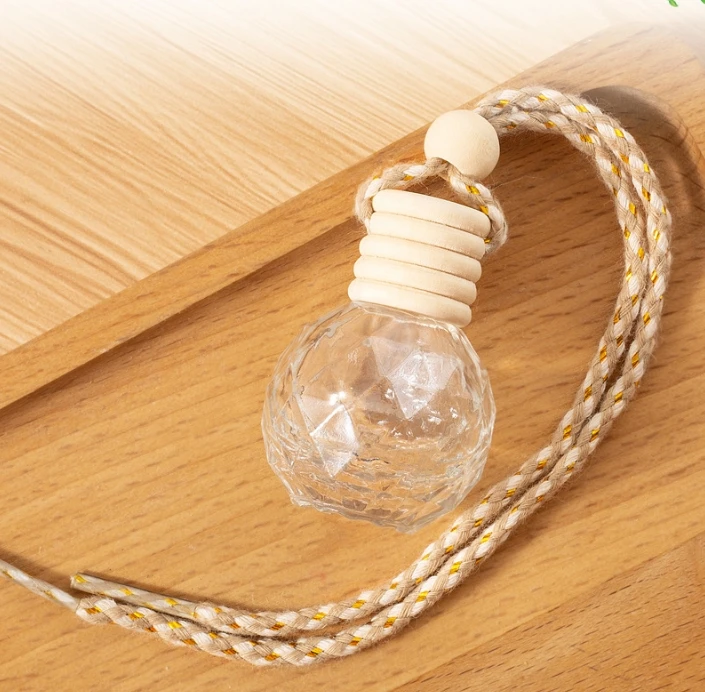 round Diamond Shape Transparent Glass Car Air Diffuser Bottle with Hanging Rope Clear for Perfume Oil Air Freshener Packaging