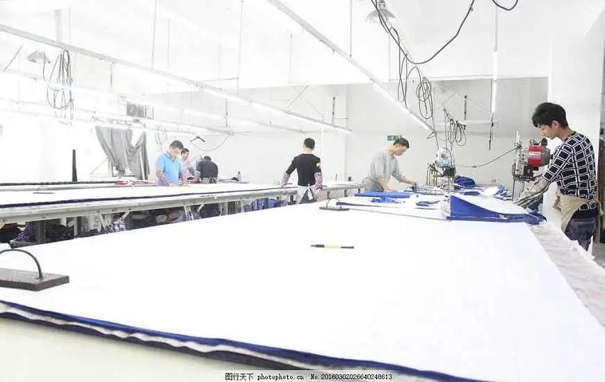 Polo Shirt Factory Wholesale Price for High Quality Fashion Double Mercerized Cotton for Man Short Sleeve Knitted Fabric OEM