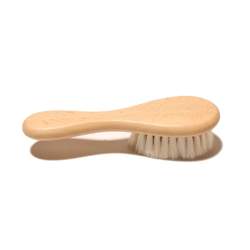 Eco Friendly Beech Wood Newborn and Toddler Massage Scalp Goat Bristle Cradle Cap Soft Goat Hair Wooden Baby Brush