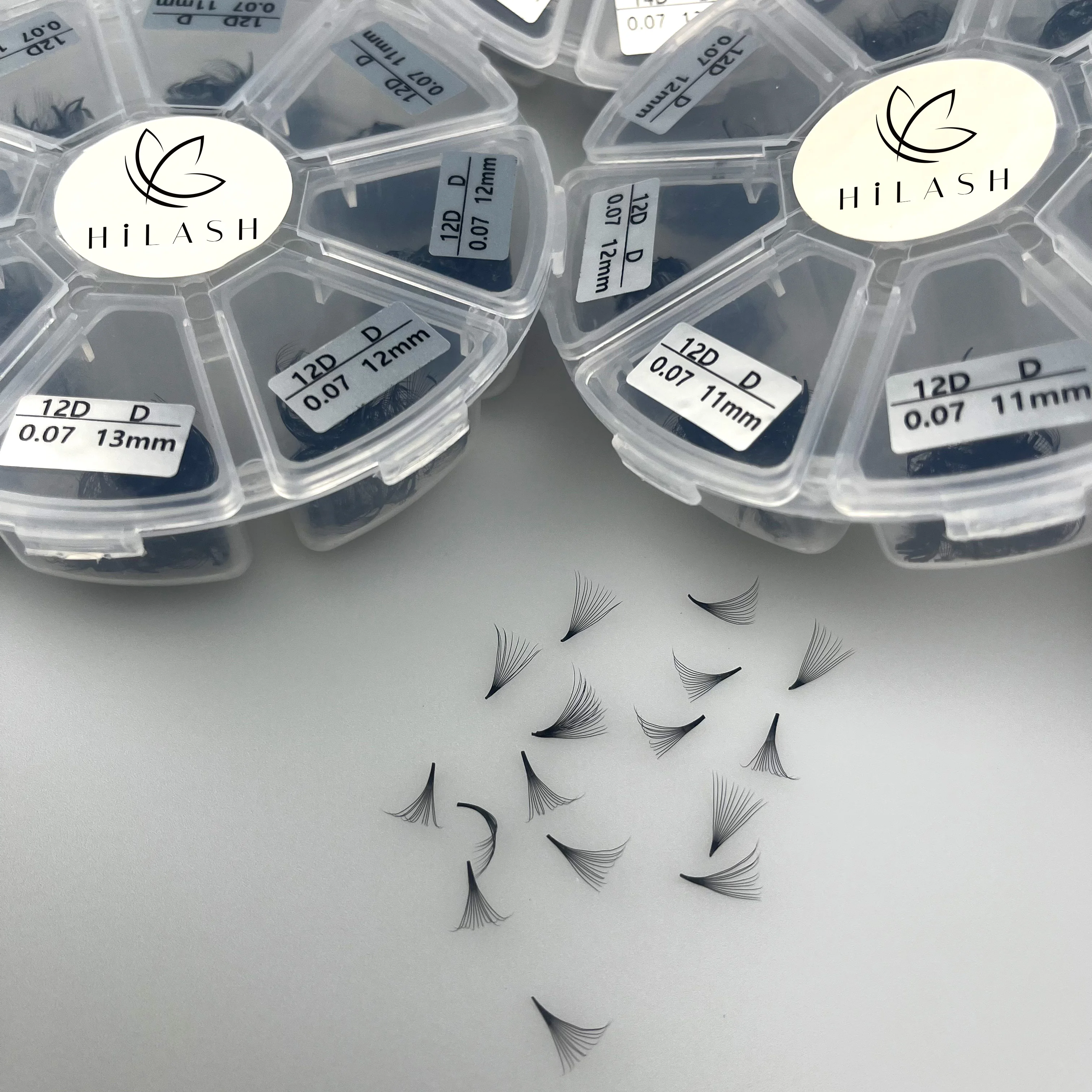 Hilash Pre-Made 3D-20D Super Fan Loose Fans Mega Volume Lashes 0.03 0.05 0.07mm Pointy Base Matte Black