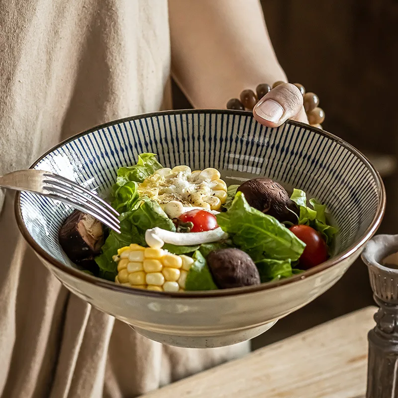 Simple Japanese Glazed Ceramic Ramen Bowl Enamel Noodle Soup Salad Bowl with Creative Flower Design for Parties and Camping