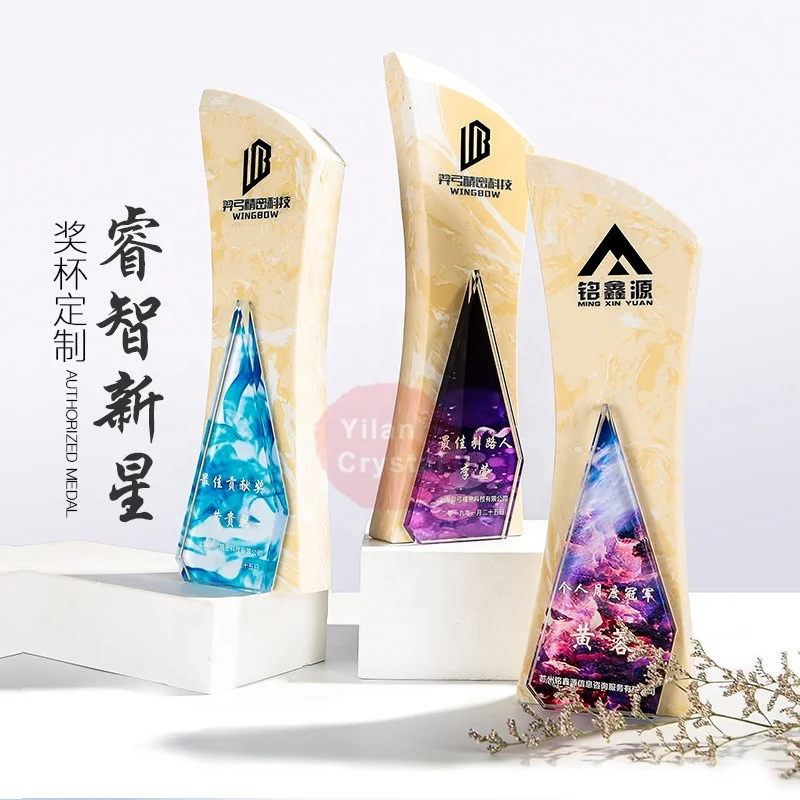 High-End New Design Colorful K9 Trophy Crystal Award for Competition Gift