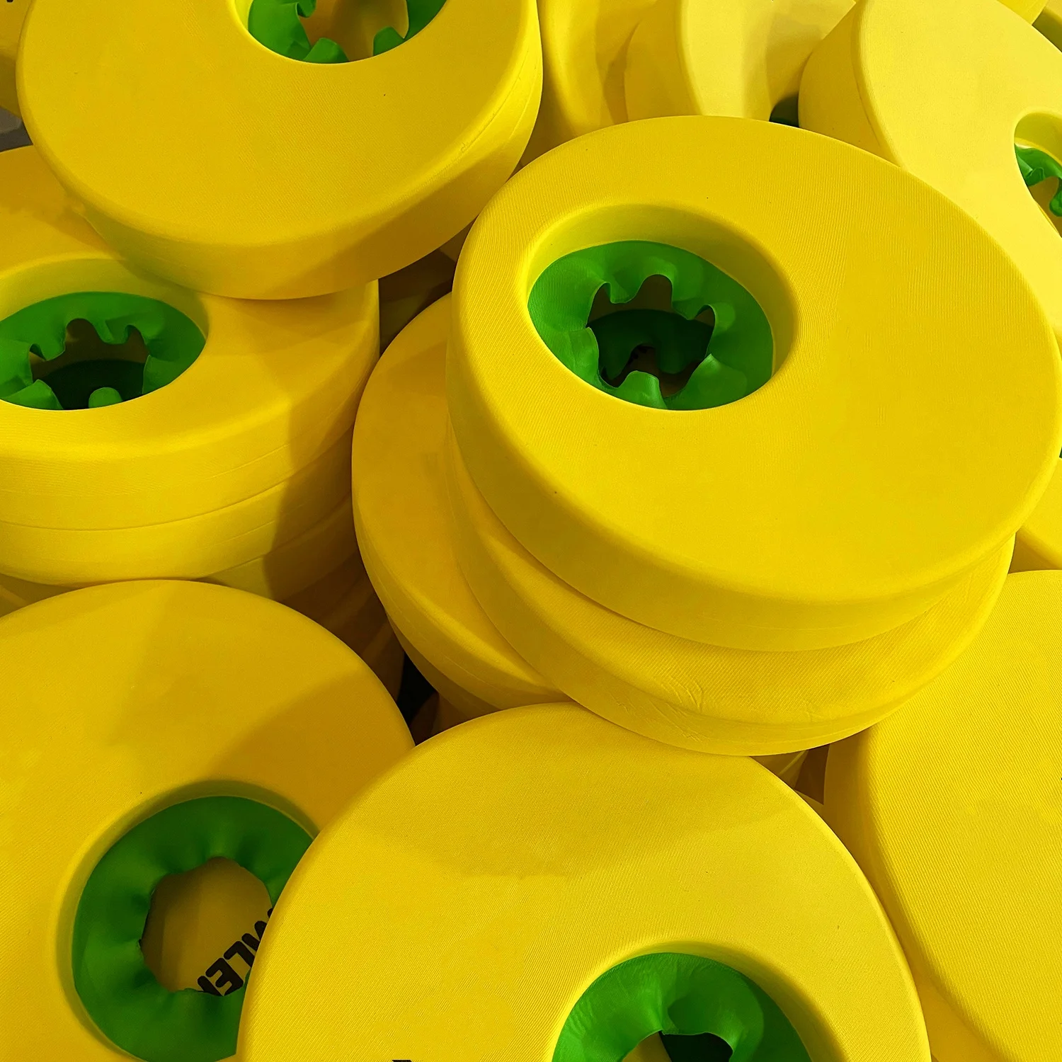 HUNLON 6pcs/ Pack Eva Foam Swim Discs Arm Bands Floating Sleeves Pool Float Board Baby Swimming Exercises Circles Rings