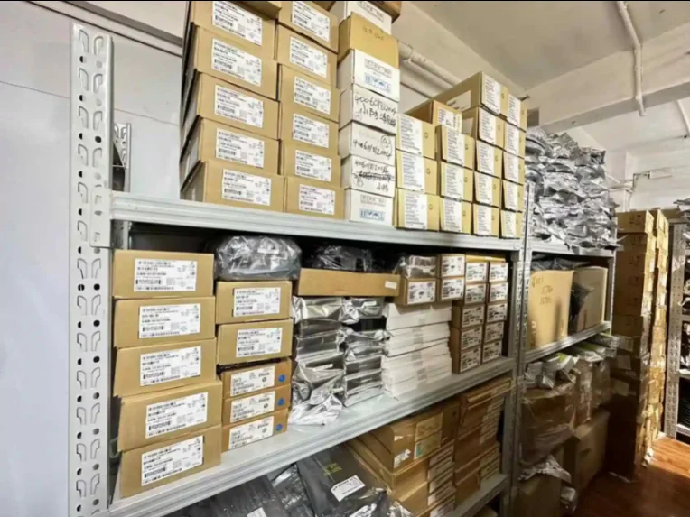 GXT  A000066 Atmega328P Arduino Uno R3 AVR ATmega AVR MCU 8-bit Evaluation Board - Embedded Compiler