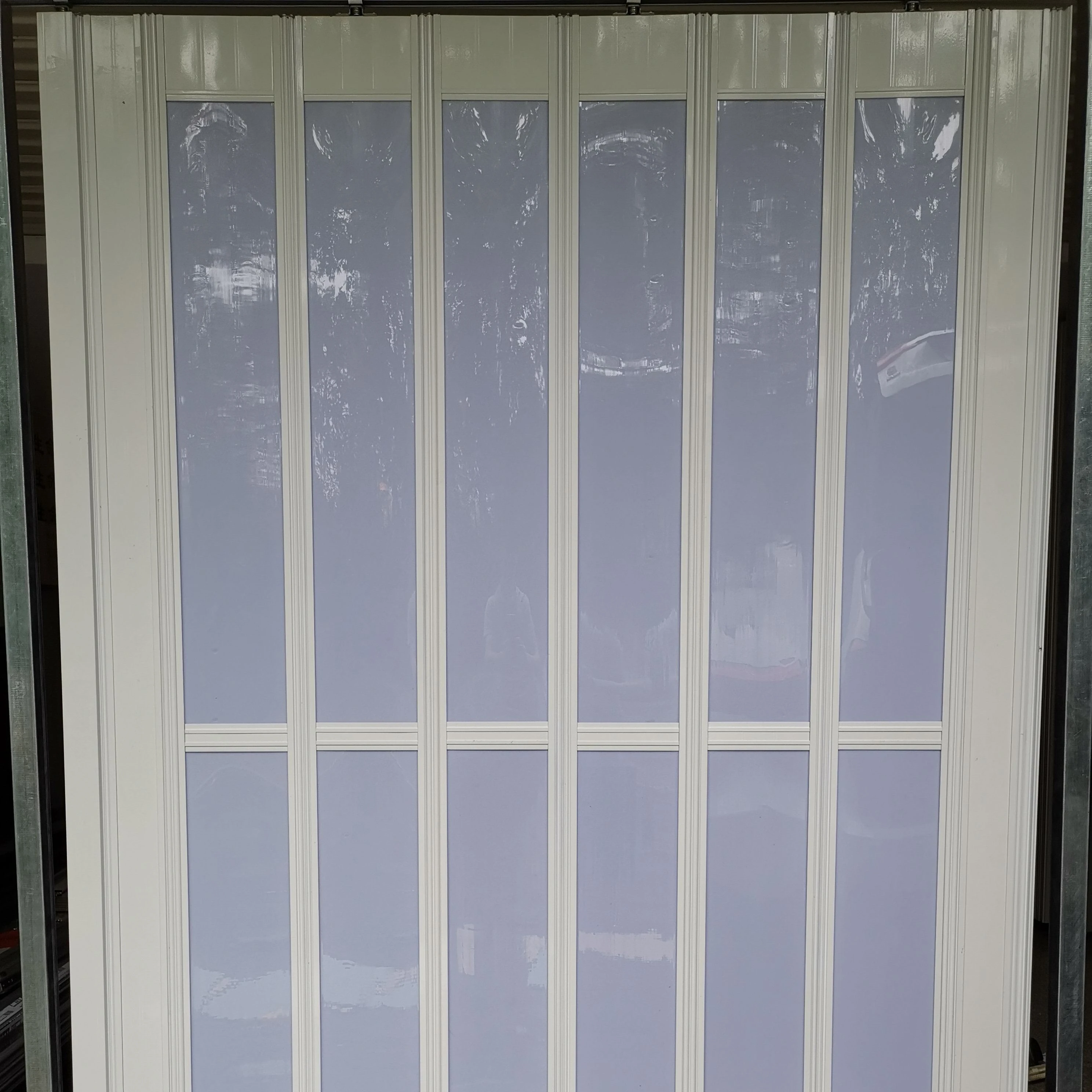 Provincial Automatic Polycarbonate Folding Door Modern Design PVC and Plastic Accordion Folding Screen Wholesale