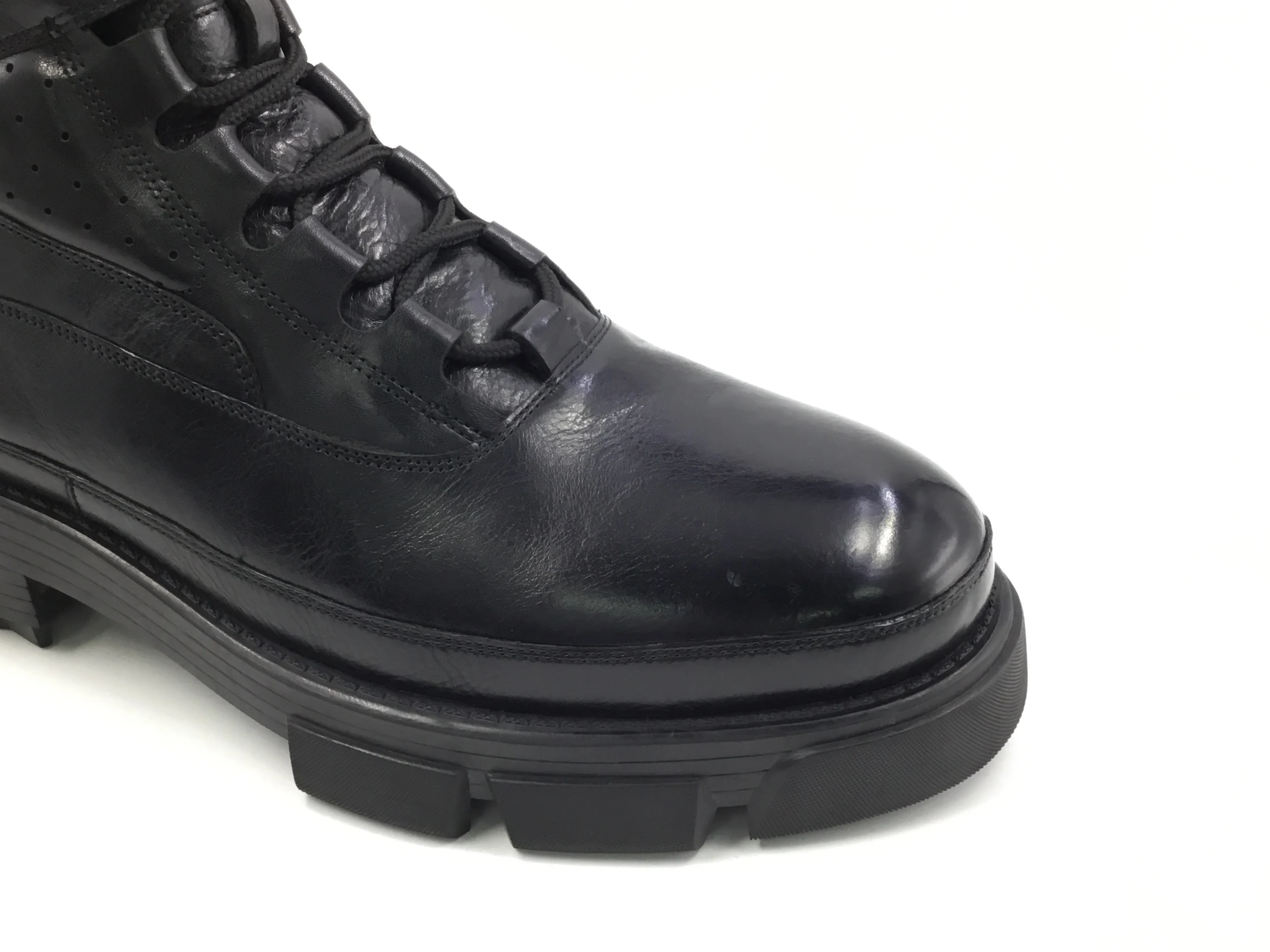 Dreamy Stark Breathable Walking  High Top Shoes New Style Fashion Boot Genuine Leather Shoes Lace Boot Men Casual Shoes for Men