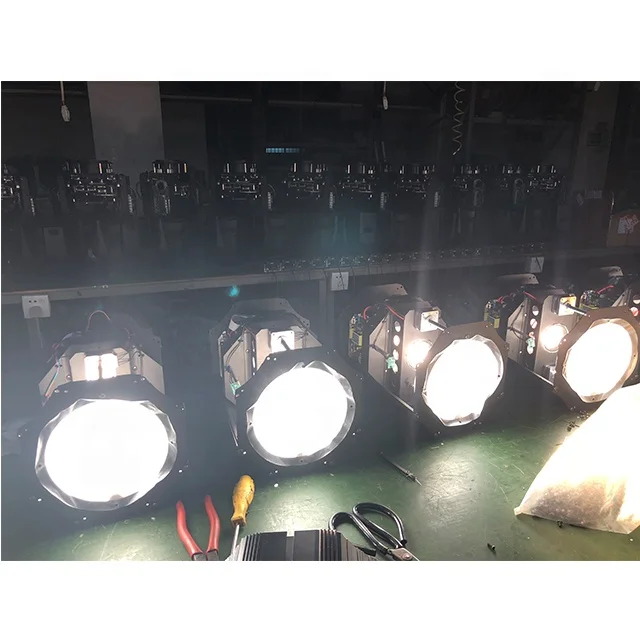 Cheap Stage Lighting for Sale 120W Focus Led Blinder Light for Stage show festival celebration Photography studio