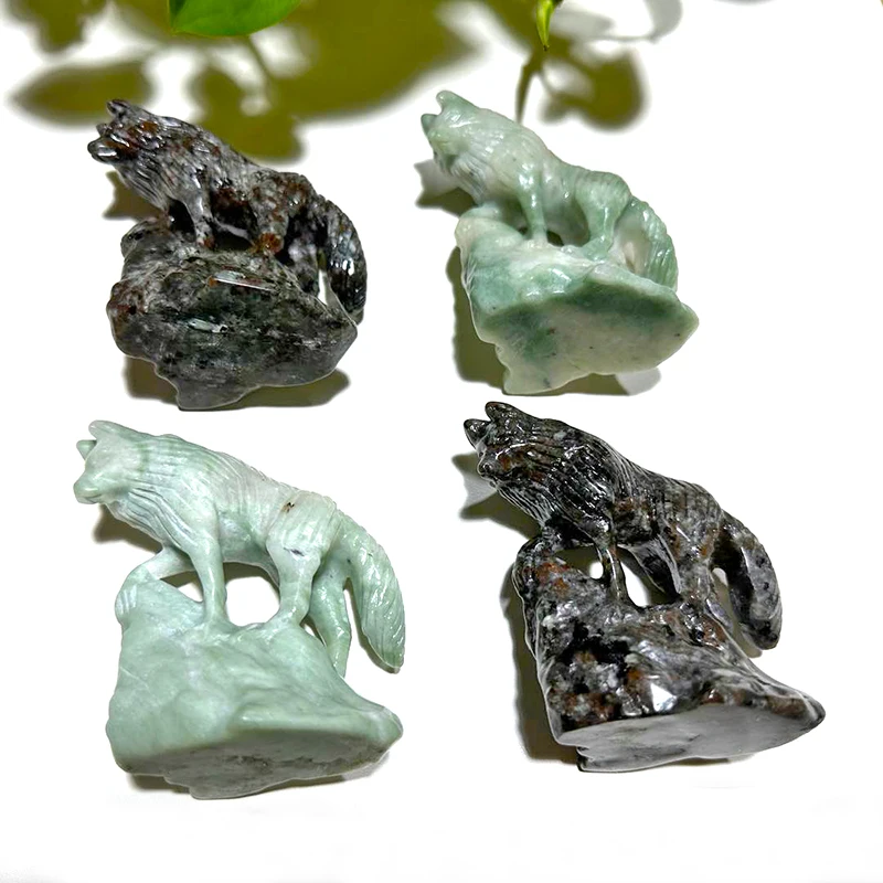 High quality natural gem stone crystal wolf carving crafts for gift Decoration statue