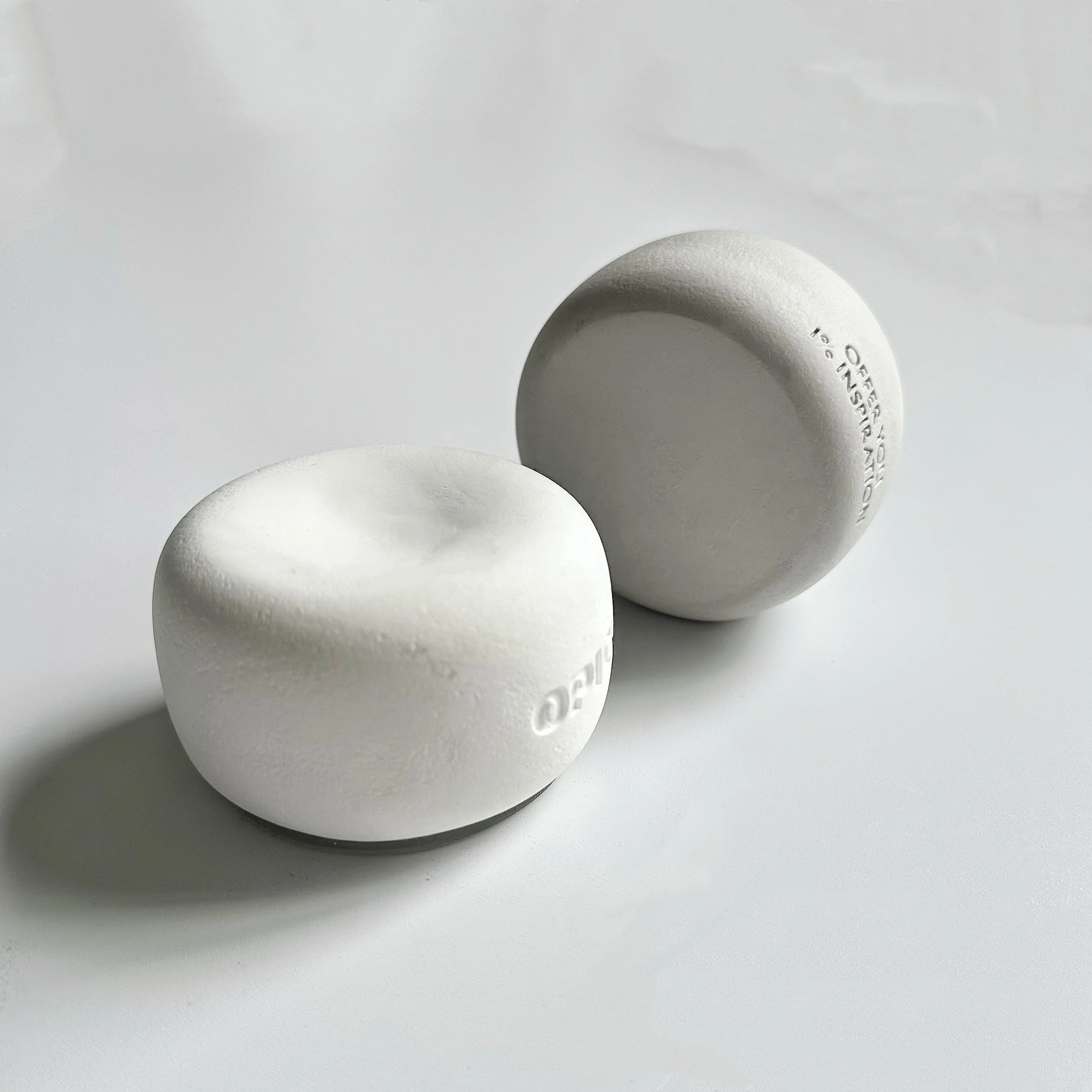 Aroma Essential Oil Diffuser Pendant Decoration Ceramic Scented Stone Hanging Car Wardrobe Air Freshener
