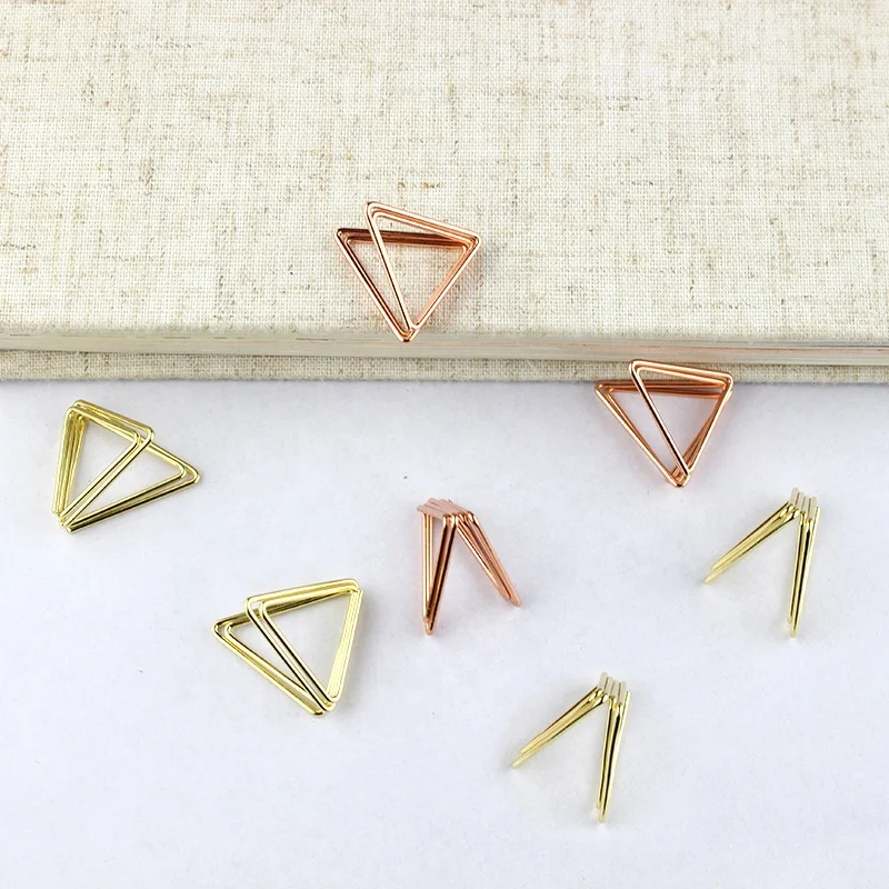 Good selling gold and rose gold color Triangle shape wedding table menu holders