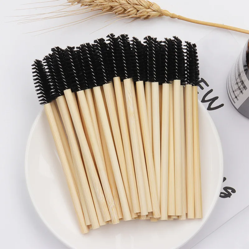 50Pcs/bag Disposable Mascara Wands Wood Handle Disposable Mascara Wands Nylon Fiber Eyelash Brush Eyebrow Bamboo Stick
