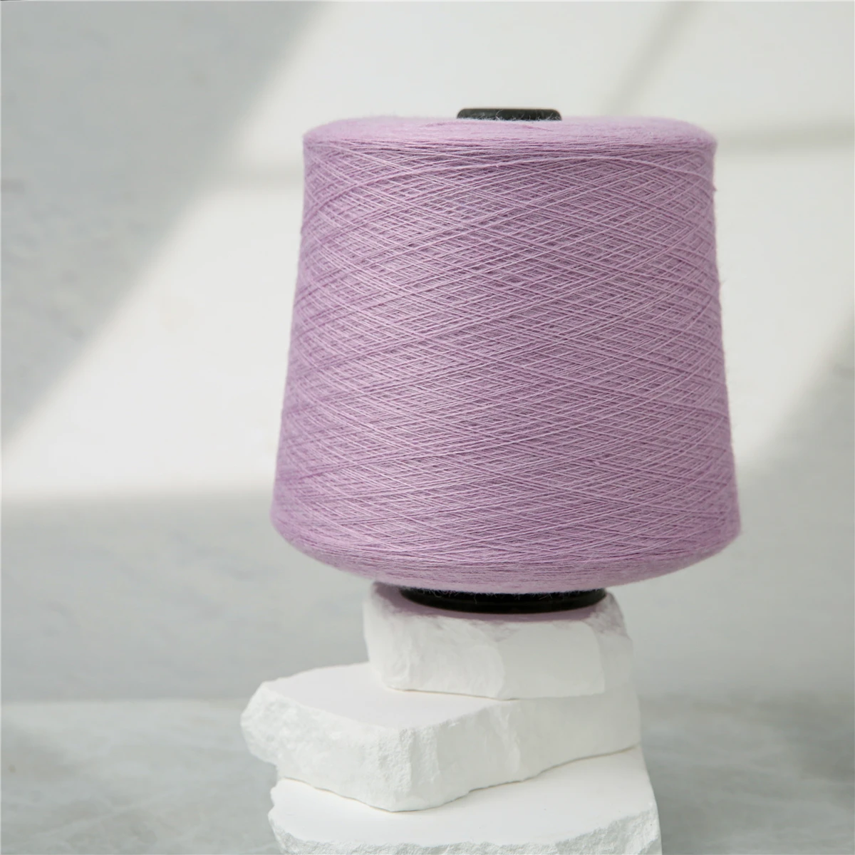 Xinglin Factory Popular 18s/2 Blended  APN Yarn  best selling  Egypt Yarns Hot Yarn  for Fashion knitting machine
