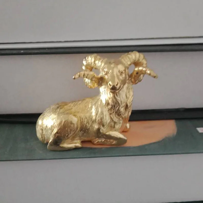 Hidden in the museum lying Yang Wen town paper creative calligraphy press paper copper room four treasures