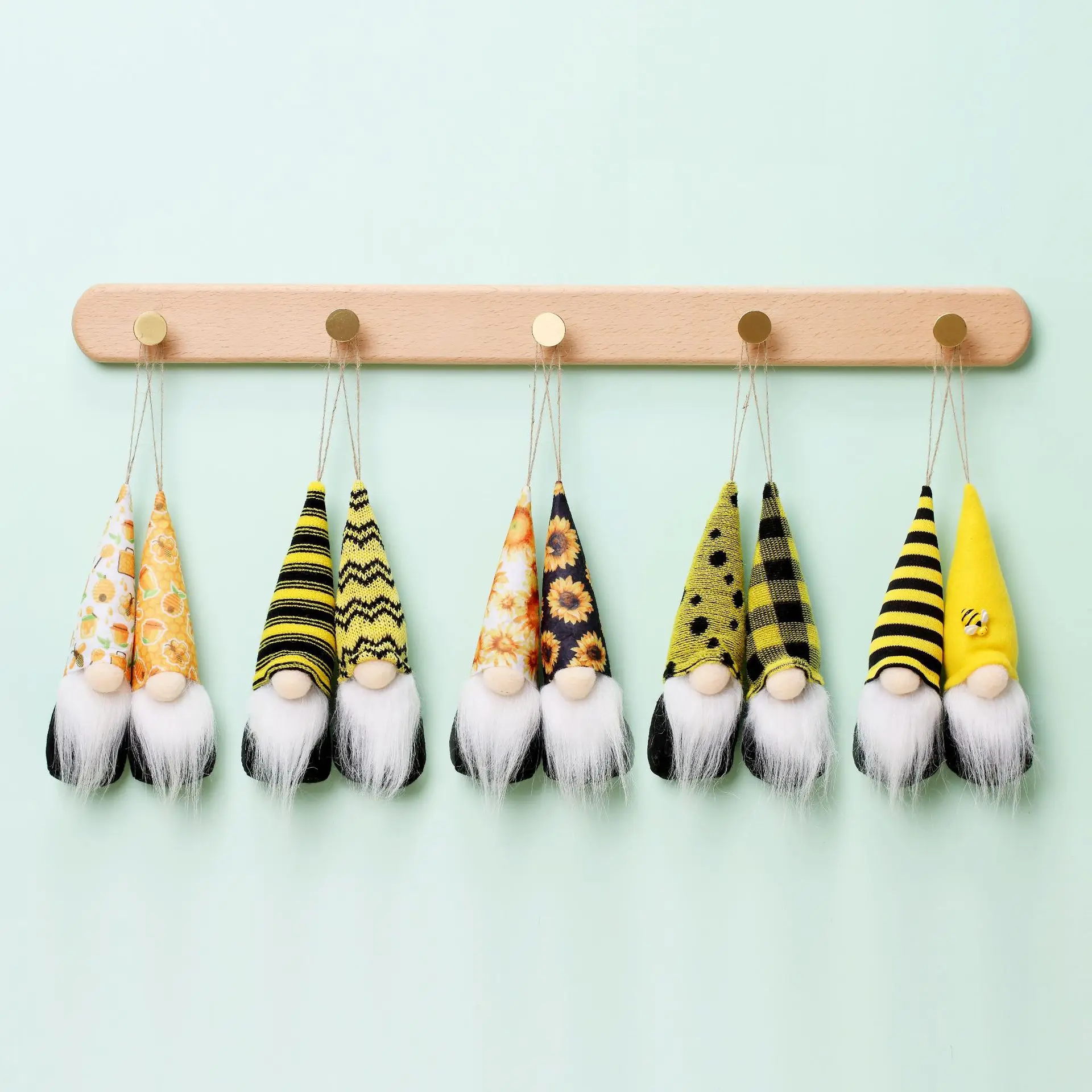 TS New Bee Festival multiple wool small pendants, no face old man, sunflower, dwarf doll gift, Rudolf