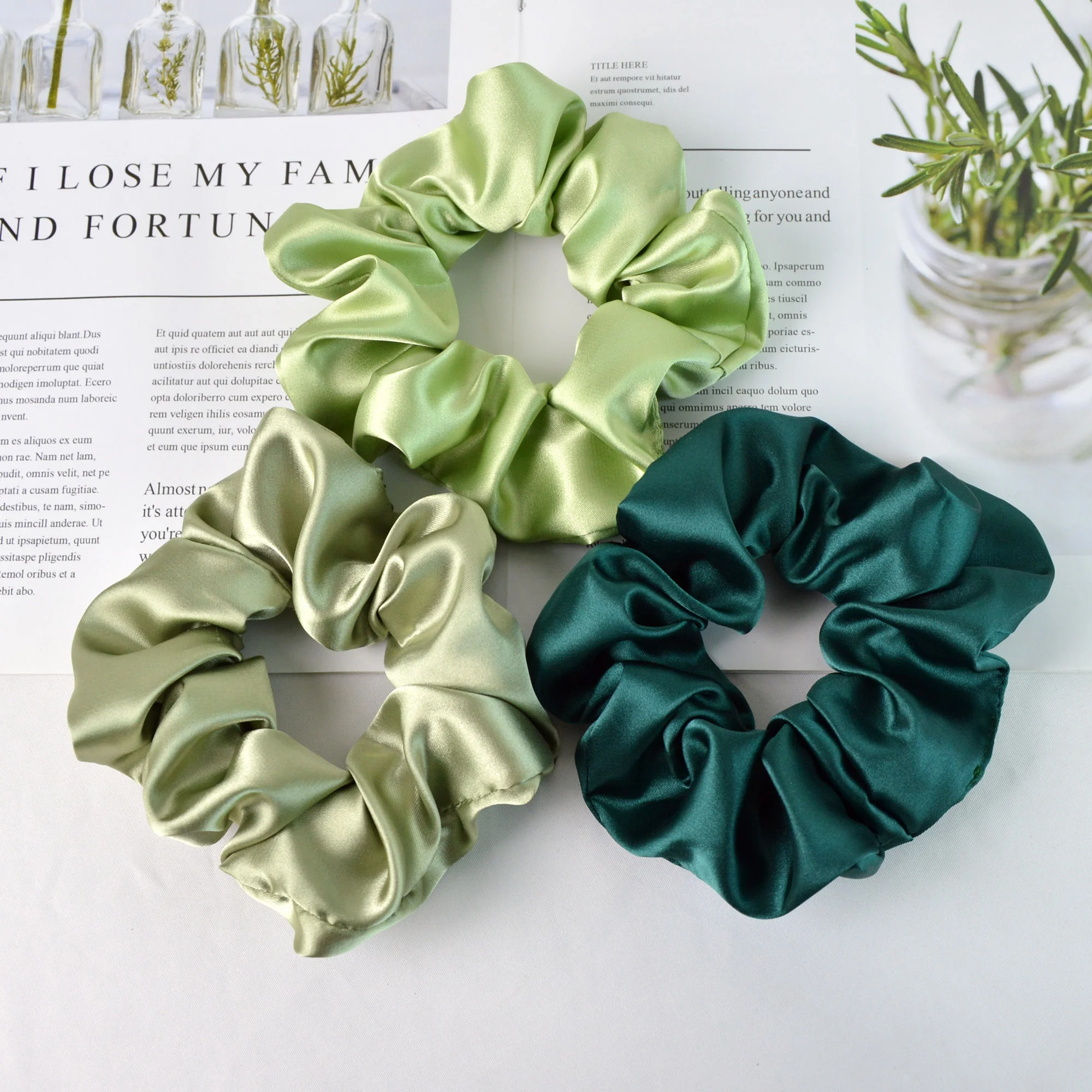 Factory Supplier Luxury Silk Hair Scrunchies 5cm 6cm Elastic Band Fashion Girls Soft Smooth Satin Hairband Women Scrunchy