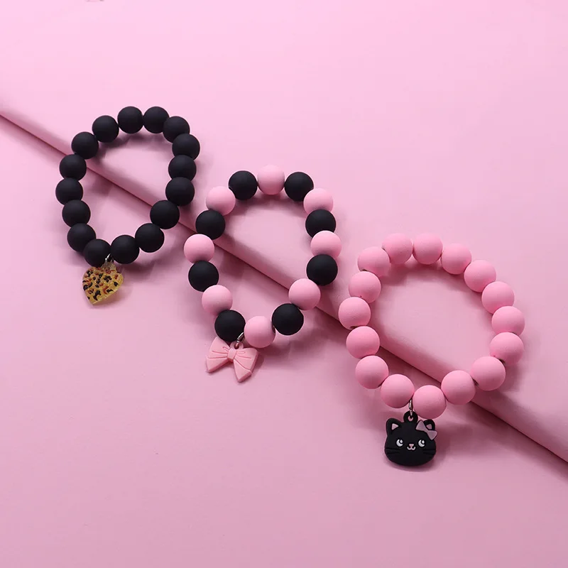 
Explosive Acrylic Paint Beads Hanging Cat Interactive Knotting Green Onion Pink Peach Heart Three-piece Set 