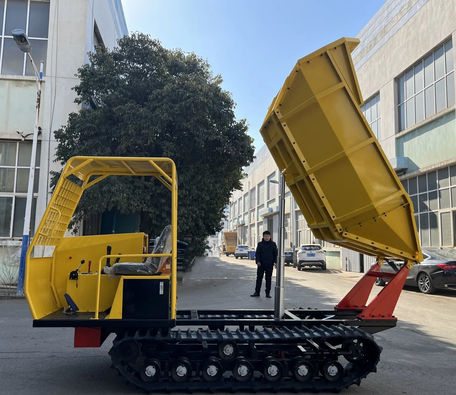 Engineering Rubber Track 3 Ton Transport Crawler Dumper truck Suitable for climbing rough road