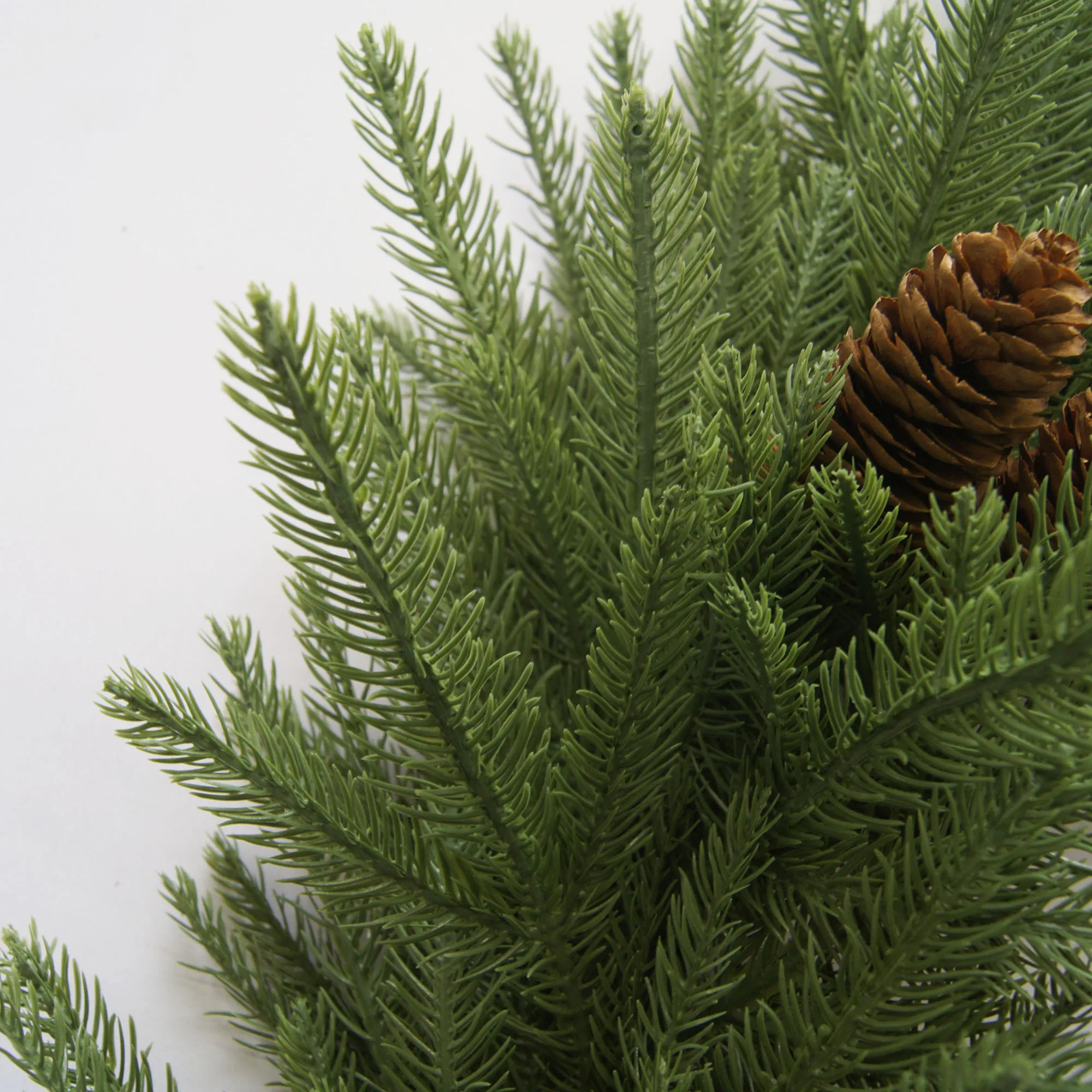 Artificial Custom Ball Ornaments Red Berry Heart-Shape Christmas wreath