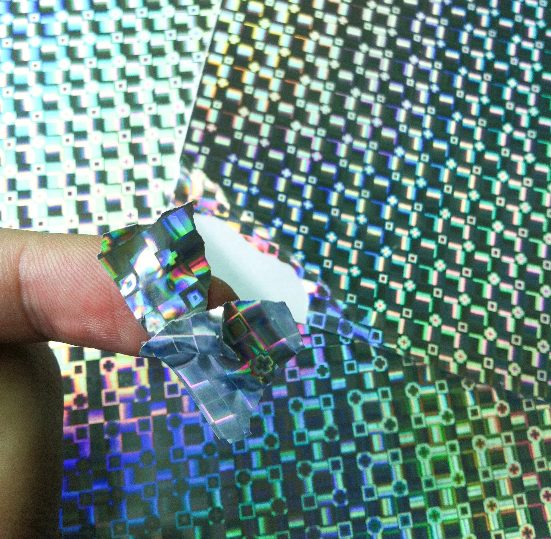 Minrui Rainbow 3D Hologram Easliy Fragile Destructible Vinyl Sticker Paper Self Adhesive Label Paper Roll