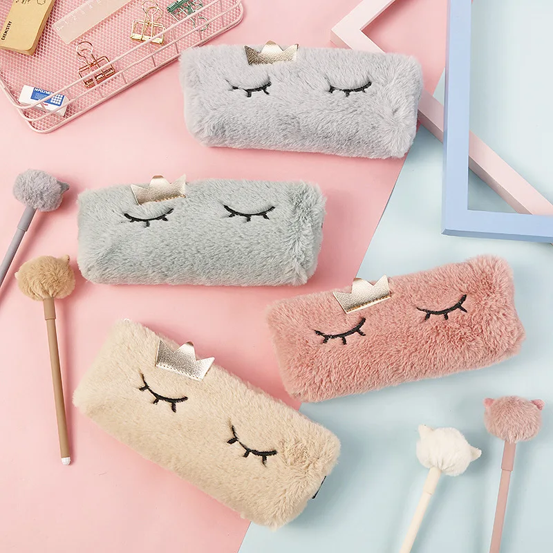 Feiyou New INS fashion hot selling girls kawaii cute plush zipper pouch fluffy pencil case with crown