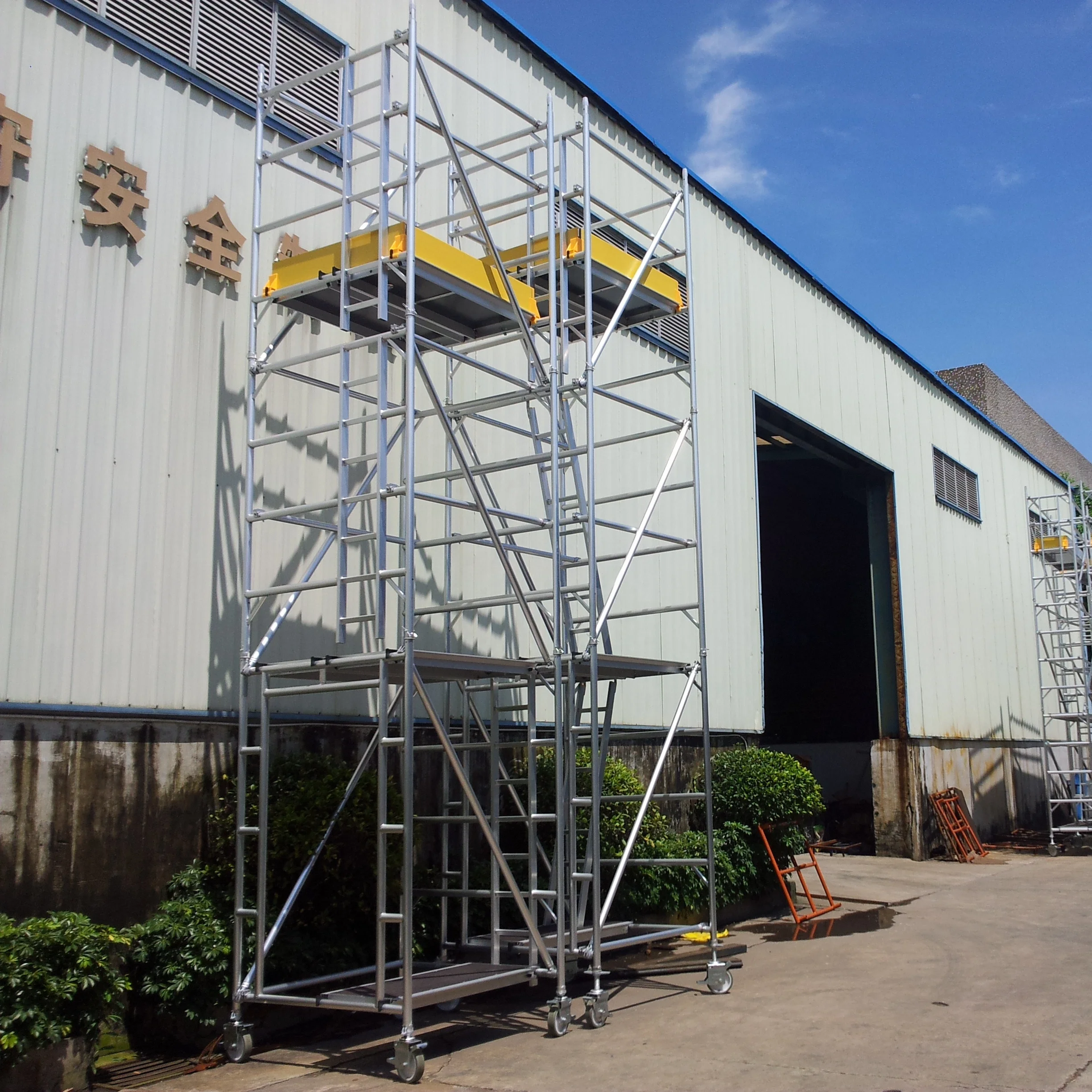 Mobile And Convenient Aluminium Scaffold Tower For Sale