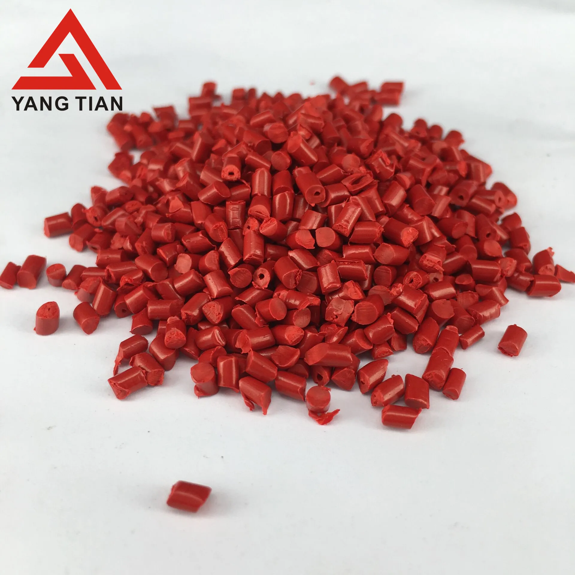  Низкая цена красная маточная смесь hdpe для красного