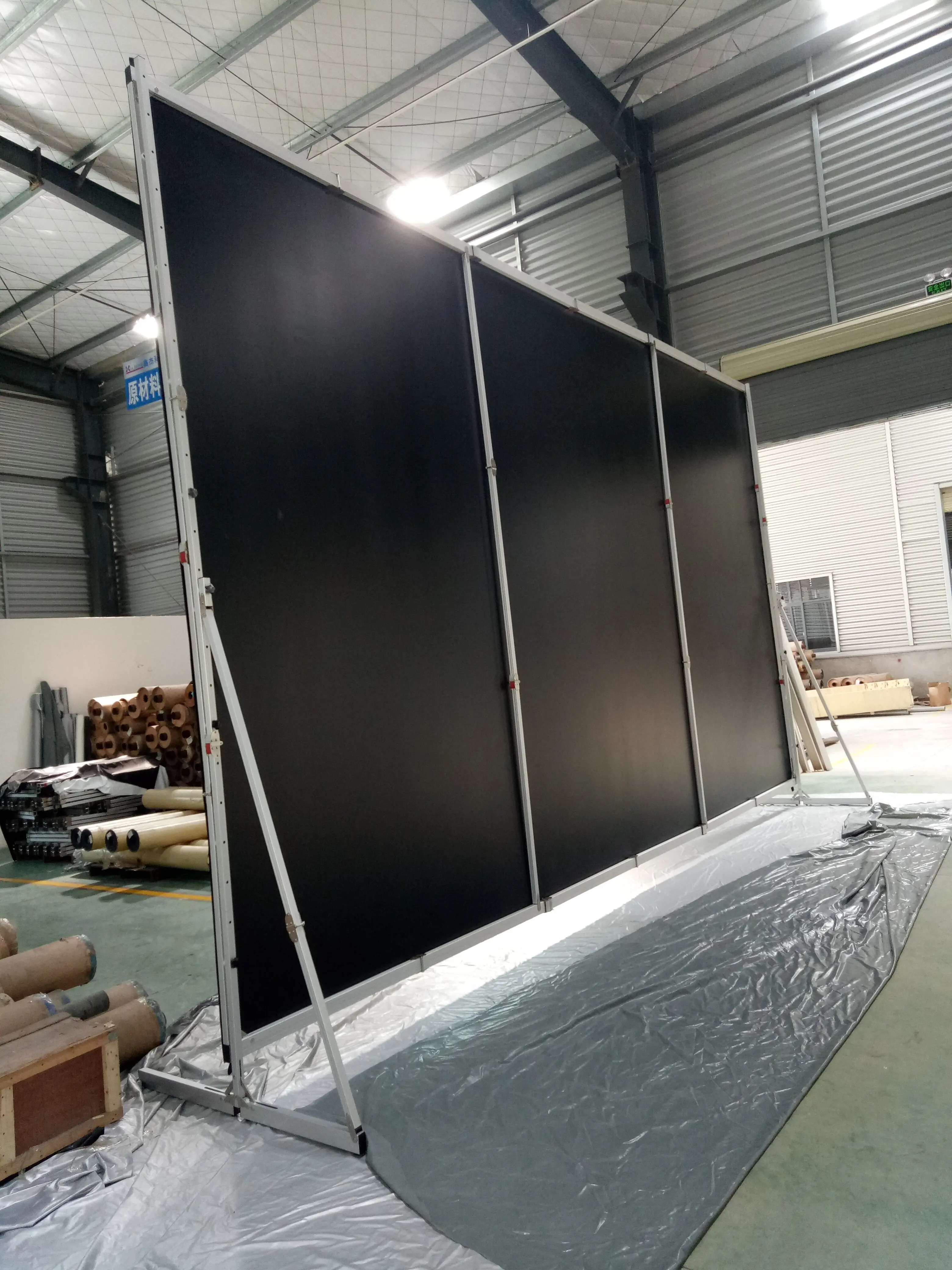 XJK 150 180 200 220 250 300 inch 16:9 4:3  front and rear fast fold projection screen portable outdoor projector screen