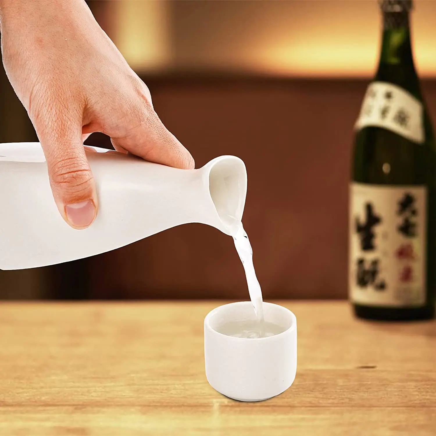 Japanese Style Ceramic Sake Set Handmade Porcelain Serving Carafe and 6 Porcelain Cups Wine Ware Set