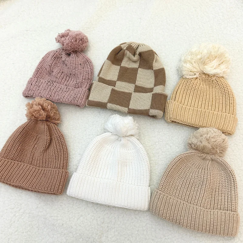 Customization Pattern Color Cotton Hand Knitted Beanies for Newborn to Toddler Boys and Girls Infant Pom Pom Hats For Winter