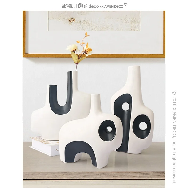 European Style Luxury Dining Room Accessories Interior Decoration Ceramic With Gold Vases Minimalist Home Decor