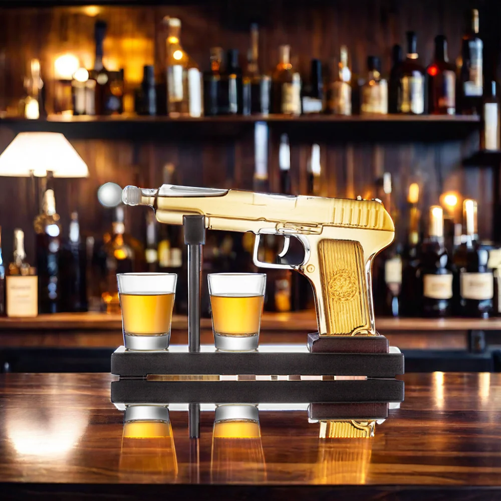 Customized Glass Decanter Set Pistol-Shaped Whiskey Bottle and Bullet Glasses for Bar Accessories Wine Gifts Gin
