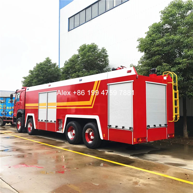 8x4 Sinotruck HOWO 20cbm to 25cbm fire fight truck