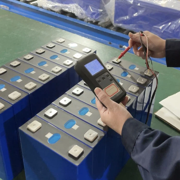 Аккумуляторная батарея 3 2 В 100Ah 200Ah Bms литиевая солнечная для настенных аккумуляторных батарей