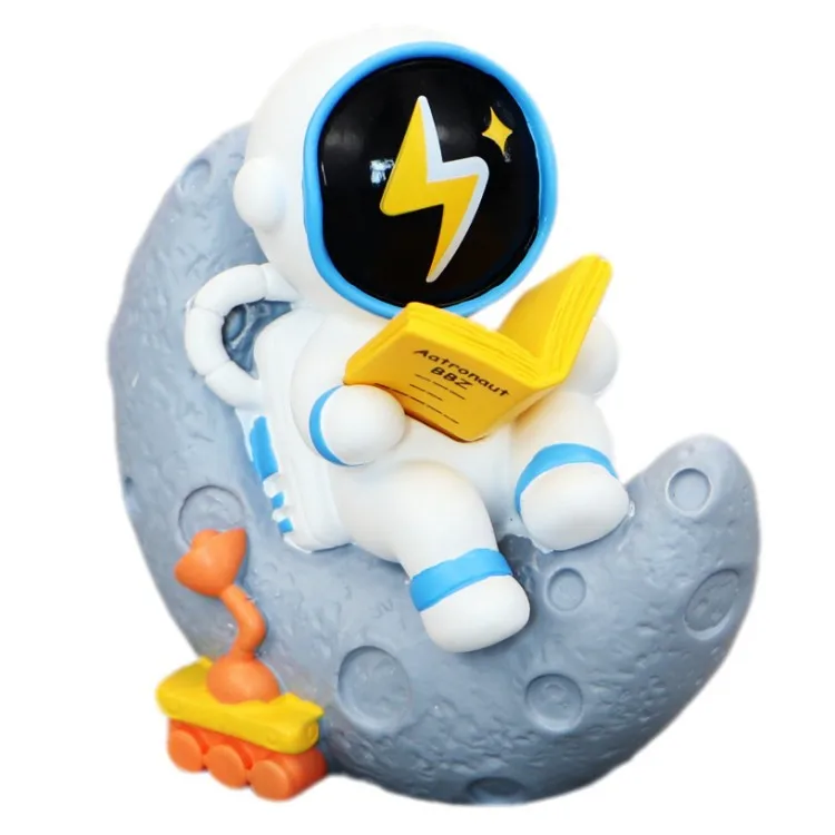 Creative Office Desktop Decoration Ornaments Action figures doll Birthday Gift Astronaut Blind Box