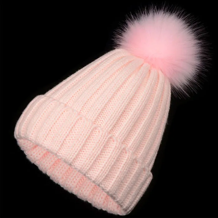 pom beanie 19.jpg