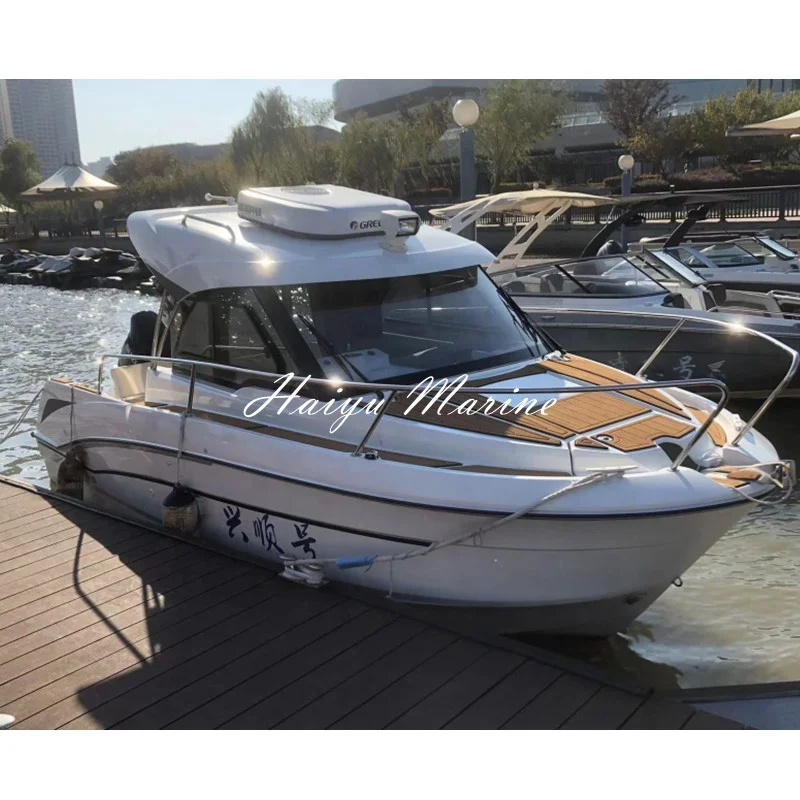 All-aluminum welded high-speed cabin fishing boat