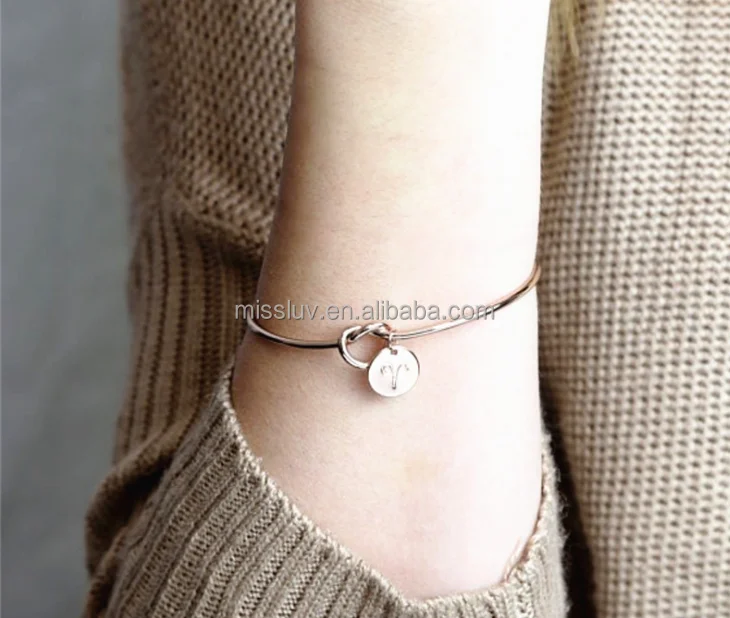 Hot initial letter charm bangle bracelets custom initial letter logo metal bracelets expandable initial bangles bracelets