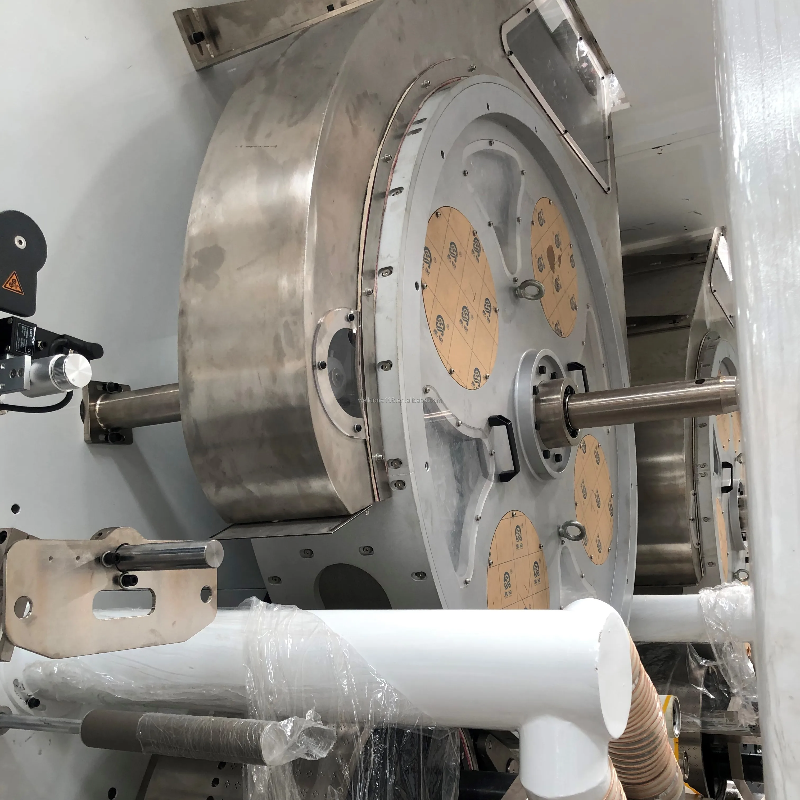 Disposal use sanitary pads and napkins making machine women with sanitary napkin incinetor machine