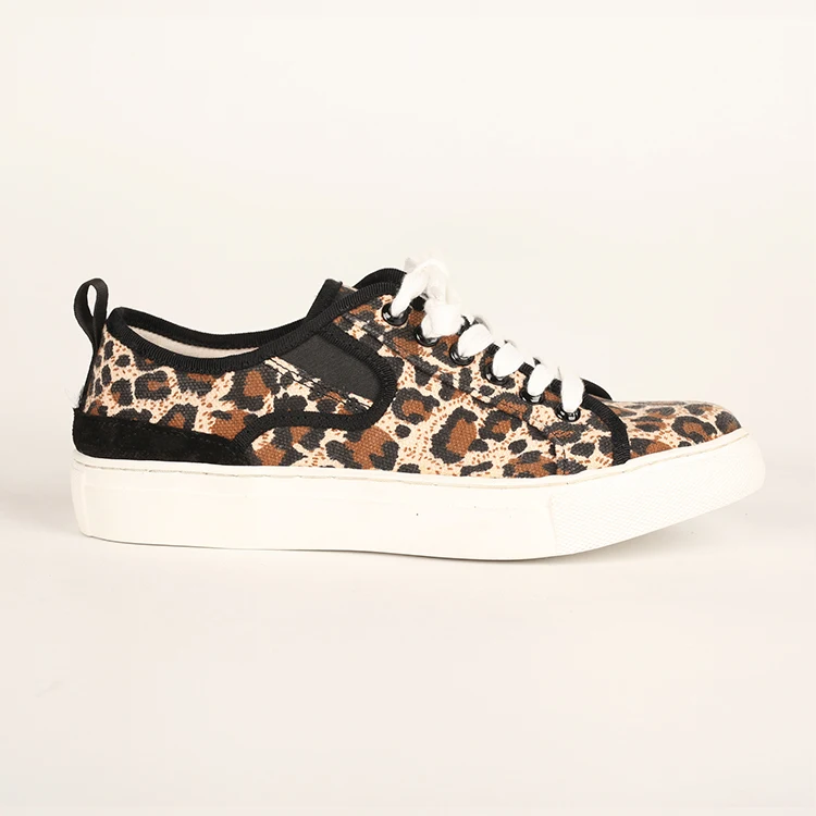 Spring new leopard pattern lace-up casual sneakers for girls plus size sneakers