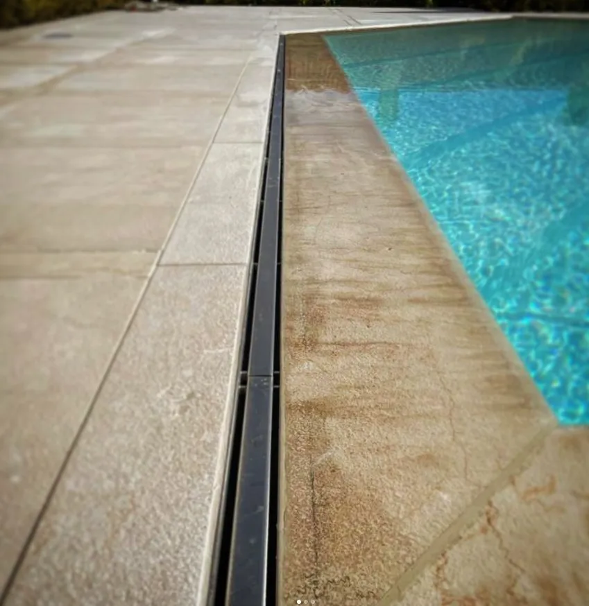 Cast iron Drainage Channel Cover Resin Polymer Concrete Stainless Steel Driveway Channel Rain Water Gutter Trench Drain System