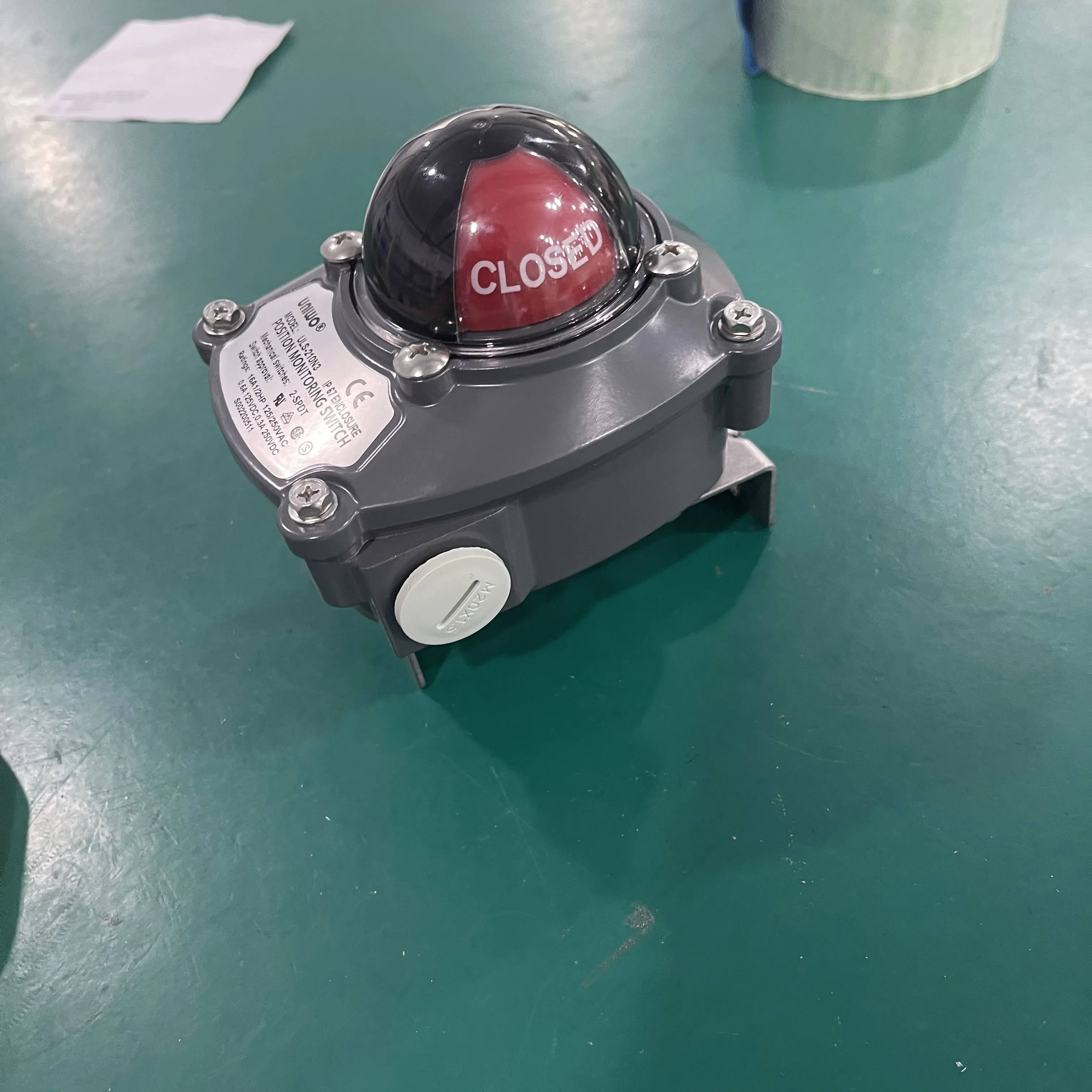 Explosion proof valve position indicator pneumatic limit switch box mechanical valve switch
