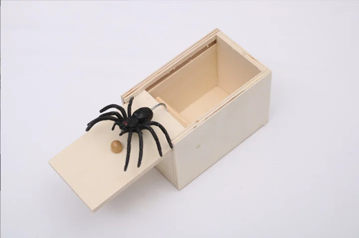 Halloween Gift Scare Box Wooden Prank Spider Hidden in Case Scarebox Play Trick Joke Toys