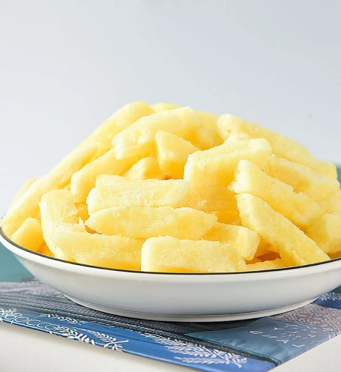 Hot Sale French Fries Dehydrated Dried Vegetables Vacuum Fried Crisp Potato Strips Snack