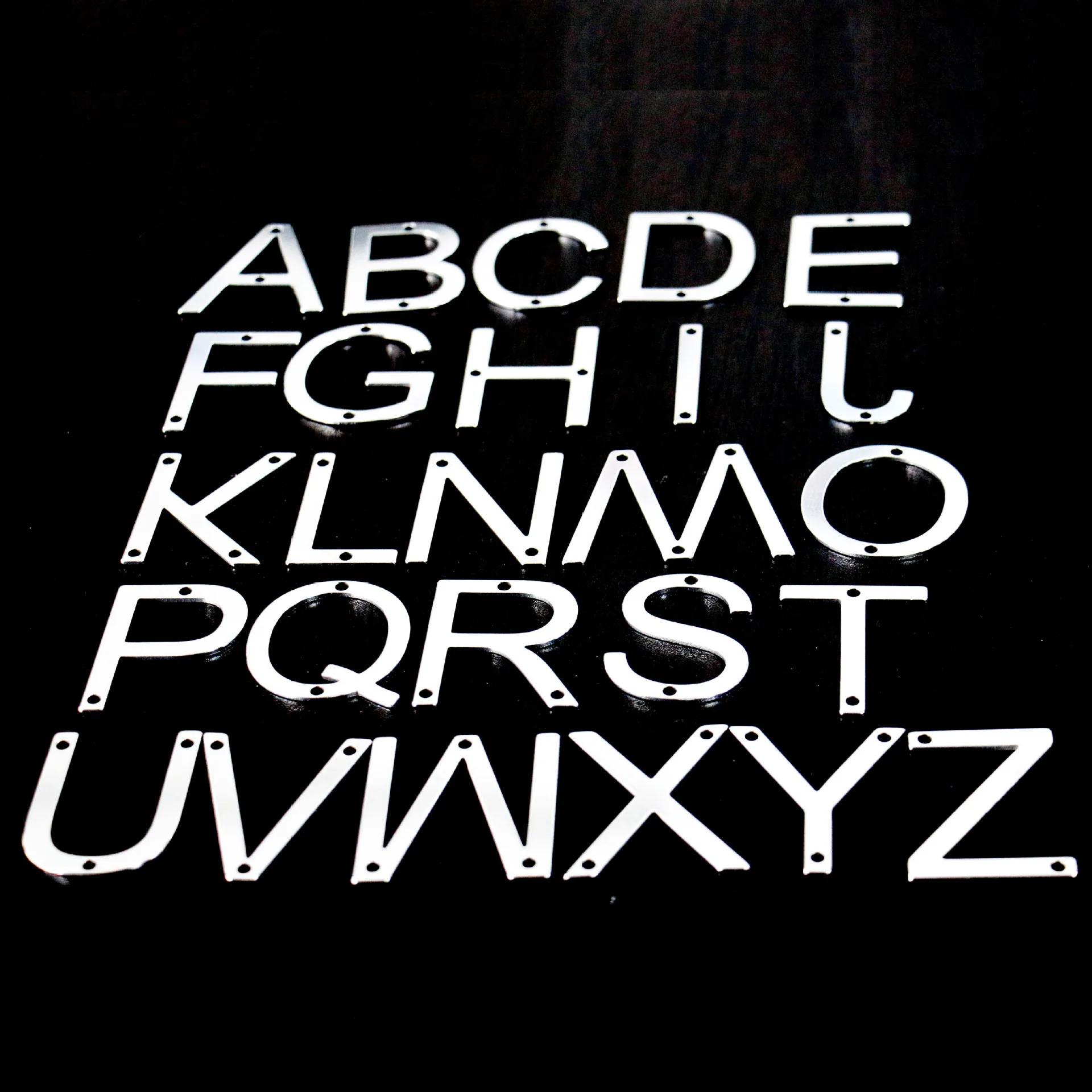 Advertising door plate stainless steel metal 5CM letter wall screw hole number plate