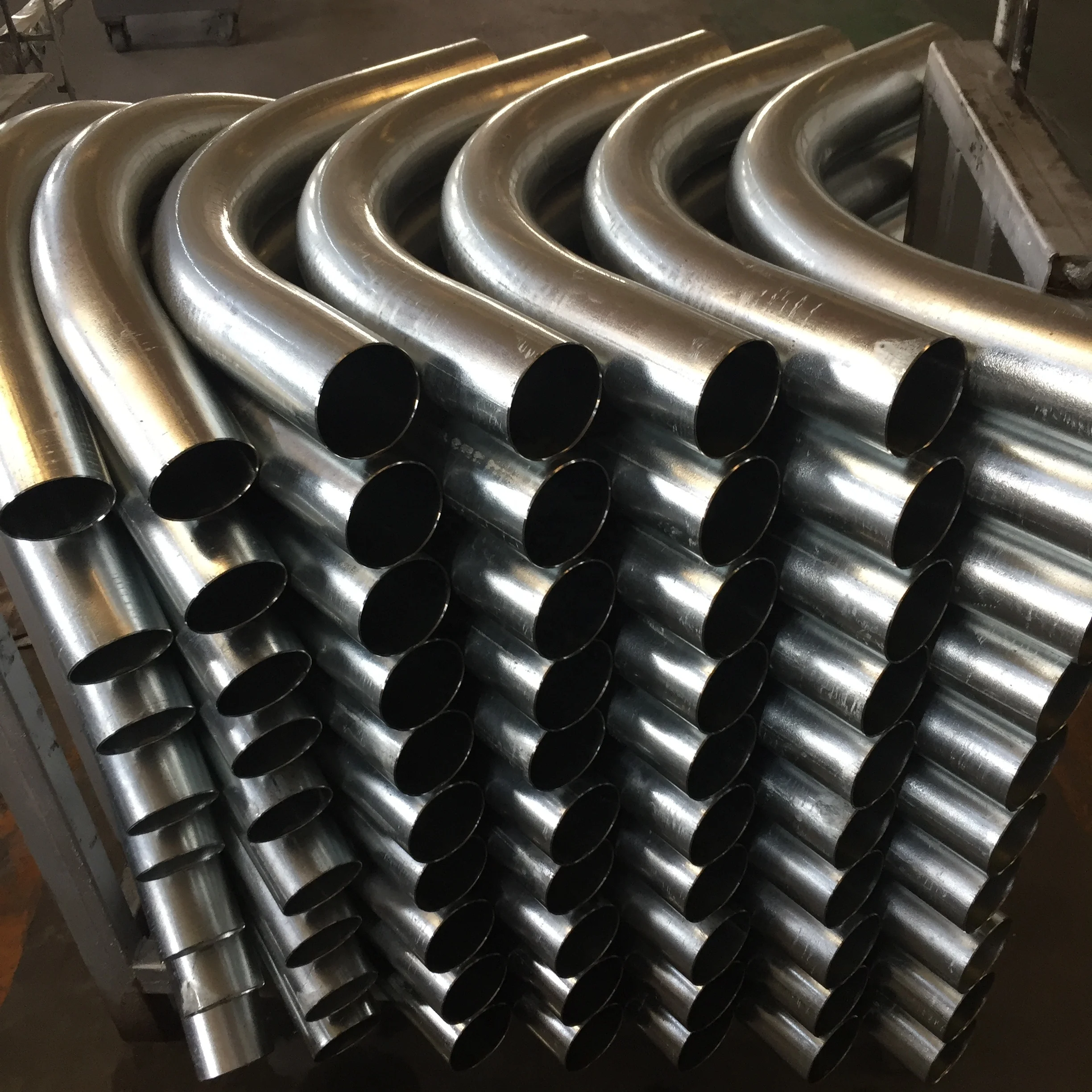 ANSI C80.3 UL797 standard 1 2 3 4 inch hot dip galvanized EMT conduit elbows